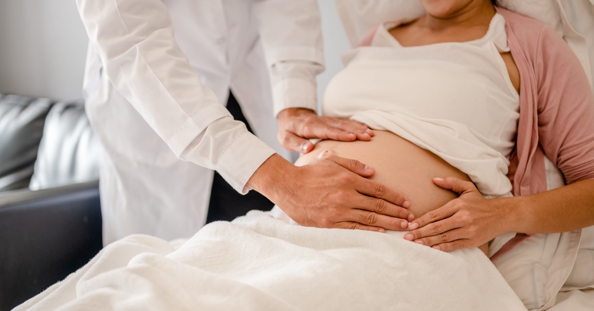 Schwangerschaft & Krankenkasse: Infos für Schweizer Eltern